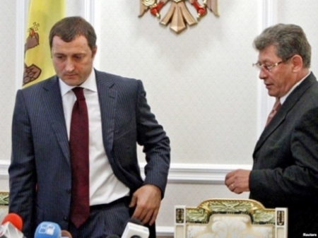 PLDM si PL vor sa simplifice procedura de vot pentru elevi si studenti 