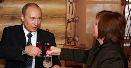 Presa straina despre divortul lui Putin: Si, totusi, e straniu!