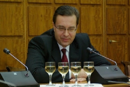 Victor Nichitus: RASUL DOMNULUI P. SI PRESEDINTIA PARTIDULUI DEMOCRAT