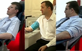Parada politicienilor in centrul capitalei. Faceti loc, Filat, Chirtoaca si Lupu vin sa doneze sange!