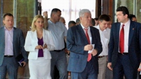 Ultima sedinta din luna a Parlamentului se va desfasura conform ordinii de zi propusa de opozitie