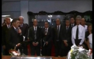 Regele romilor din Romania, petrecut pe ultimul drum. La funeralii a venit si Traian Basescu