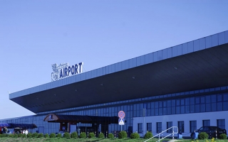 Sturza: Aeroportul nu trebuie sa fie dat in concesiune. Imi pare rau ca cineva ne are de prosti