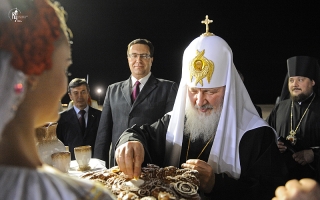 Nu va merge, ci va ZBURA! Confirmat: Patriarhul Kiril va ateriza cu elicopterul pe stadionul din Tiraspol