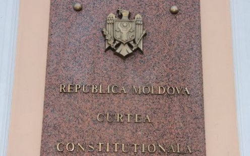 CC atentioneaza Guvernul. A desconsiderat decizia de a suspenda concesionarea Aeroportului