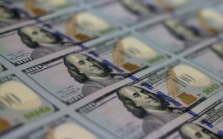 Azi intra in circulatie o noua bancnota de 100 dolari. Cum ne poate afecta
