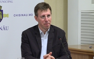 Miercuri se decide daca va fi sau nu organizat referendumul pentru demiterea primarului Chirtoaca