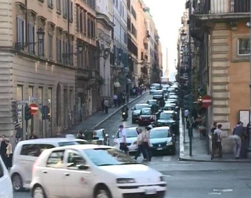 Consulul Moldovei la Bologna  Nicolae Nuca, rechemat din functie: "Am descoperit incalcari grave"
