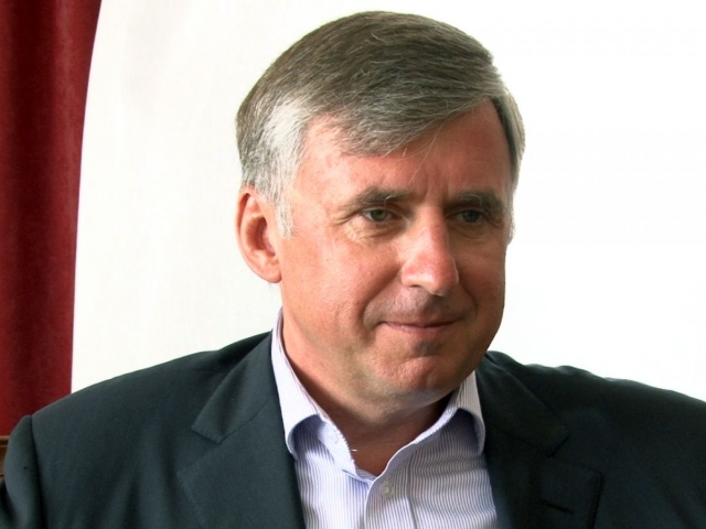 Ion Sturza: Mai bine ar baga judecatorii la puscarie decat sa-i sanctioneze taindu-le din lefuri