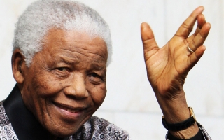 Peste 50 de oficiali vor participa la funeraliile lui Nelson Mandela
