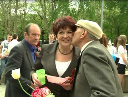 Marian Lupu si Valentina Buliga au intins masa pentru veterani