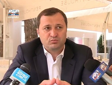 Adevarul: Premierul Vlad Filat si alti milionari AU DATORII fata de Romania