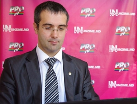 Sirbu despre Filat pe calul lui Voronin: Poate e o intamplare, dar poate e un semn divin