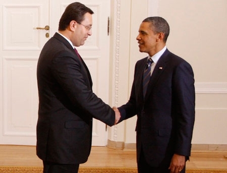 Medvedev si Obama, invitati la Chisinau de Ziua Independentei