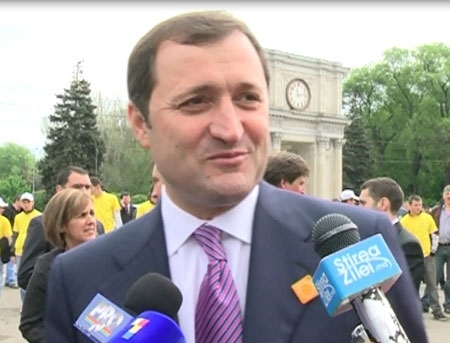 Victor Micusa despre coafurile liderilor politici. VEZI AICI ce crede cel mai bun stilist din Moldova despre parul politicienilor