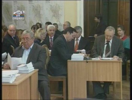Inca o zi fara sedinta CMC. AFLA de ce nu s-au intalnit consilierii