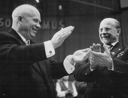 RFG voia sa cumpere in anii \'60 de la URSS reunificarea Germaniei. Cat ar fi costat
