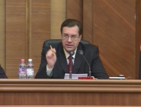 Lupu e bolnav? Voronin: A cazut fara cunostinta sub masa si a avut nevoie de ajutor pentru a-si reveni