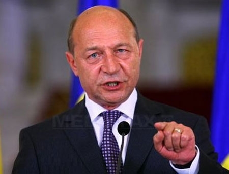 Basescu cere retragerea fortelor militare stationate in Transnistria