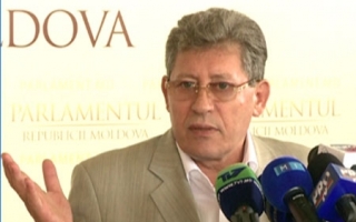 Ghimpu cere DEMISIA lui Veaceslav Ionita: Va invit la Procuratura