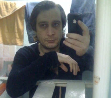 Baghirov posteaza pe blogul sau POZE din celula in care a stat: Senzatie! Scandal! Soc! Oroare! 