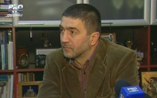 Colegii de partid isi felicita LIDERUL! VEZI AICI un filmulet realizat de ziua lui IURIE ROSCA