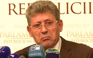 Ghimpu NU VA VOTA pentru Zinaida Greceanai: Calitatea de COMUNIST se termina cand MORI