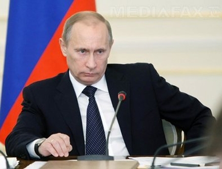 Informatii descoperite de un spion: Vladimir Putin si-a batut si inselat sotia