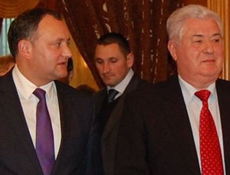 VIDEO. ADIO, dar te ADMIR! Dodon pleaca, dar ramane ADMIRATORUL lui Vladimir Voronin