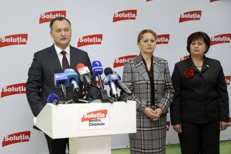 TREI, Doamne, si toti TREI! Dodon, Greceanii si Abramciuc, PANA la PCRM