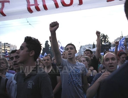 Extrema-dreapta este in crestere in UE. Tinerii se simt abandonati de partidele traditionaliste