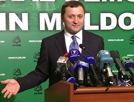 Vlad Filat recunoaste: M-am intalnit cu Dodon si Greceanii la Bruxelles