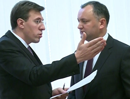 VIDEO. Dorin Chirtoaca: Igor Dodon incearca SA FUGA de la RASPUNDEREA PENALA