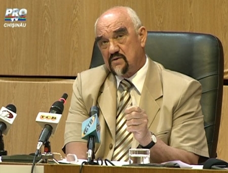 Smirnov face PR electoral din dosarele intentate de procuratura rusa: Ne au de prosti?