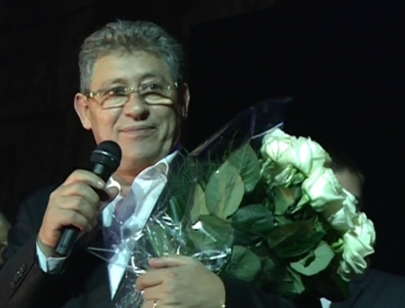 VIDEO. CHEF CA la MOLDOVENI! Mihai Ghimpu isi sarbatoreste ziua de nastere a PATRA ZI!