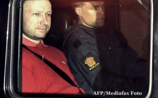 CRIMINALUL DIN NORVEGIA SCAPA DE INCHISOARE! Anders Breivik nu poate fi responsabil penal in cazul atacurilor