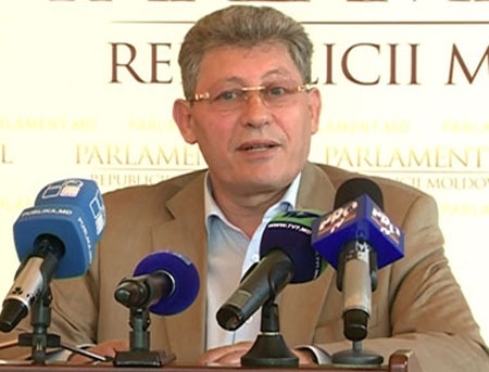 VIDEO. Mihai Ghimpu, despre alegerile din 16 decembrie: Sunt voturi - presedintele VA FI ALES