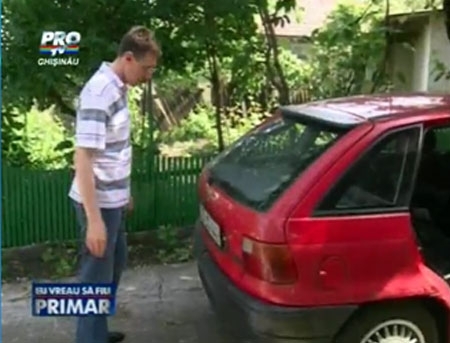 VIDEO. UCIS de masina personala a Primarului de Chisinau. Soferul s-a ales cu dosar penal
