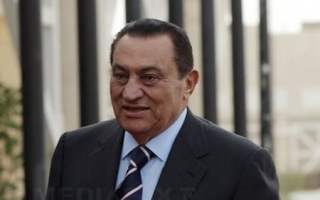 Procurorul cere pedeapsa capitala impotriva lui Hosni Mubarak