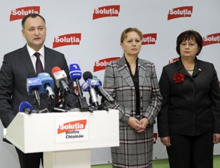 Grupul Dodon, gata sa voteze o candidatura apartinica propusa de AIE sau de AIE + PCRM  