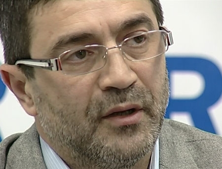 VIDEO. Rosca ameninta cu PROTESTE: Demisia lui Lupu, a conducerii CEC, dar si a Curtii Constitutionale!