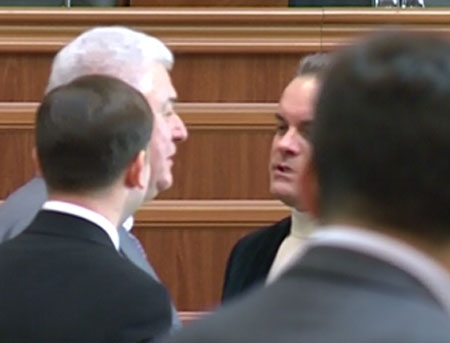 Coincidenta sau nu? Voronin si Plahotniuc, surprinsi la AEROPORT. S-au intalnit in SECRET?