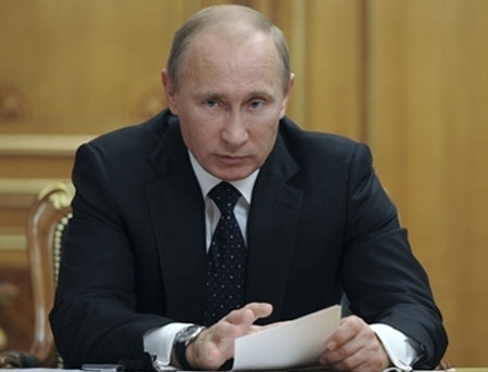 Vladimir Putin vrea sa IMPUNA imigrantilor examene de LIMBA si ISTORIE RUSA
