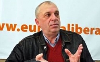 Petru Bogatu: Daca AIE ar amana referendumul, ar fi JENANT