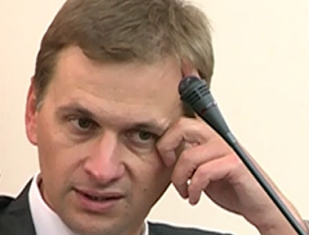 VIDEO. Guvernatorul BNM vs analistii: Ne va afecta criza din zona EURO? 