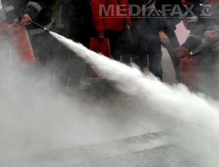 O femeie si-a dat foc in fata Guvernului de la Moscova