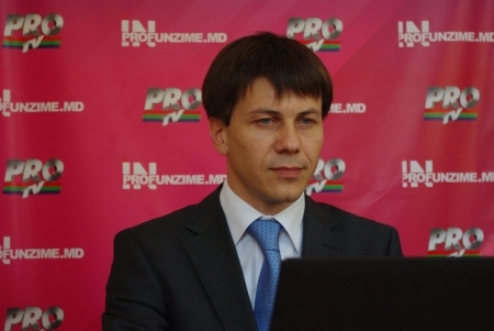 LIVE TEXT CHAT cu OLEG EFRIM