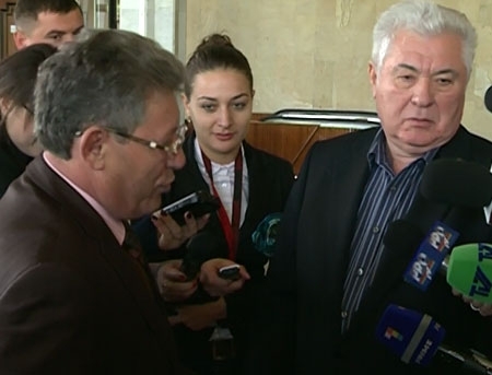 VIDEO. Voronin il sustine pe Ghimpu! "Ceilalti sunt niste gan**ni". Ce spune despre Bacalu?