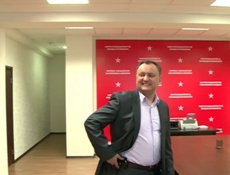VIDEO. Dodon reactioneaza la LIMBAJUL lui Voronin: Sa invete ca tara si partidul nu sunt SRL 