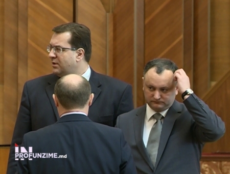Inca O ZI pana la alegerile prezidentiale. Igor Dodon va anunta AZI daca il voteaza pe Timofti